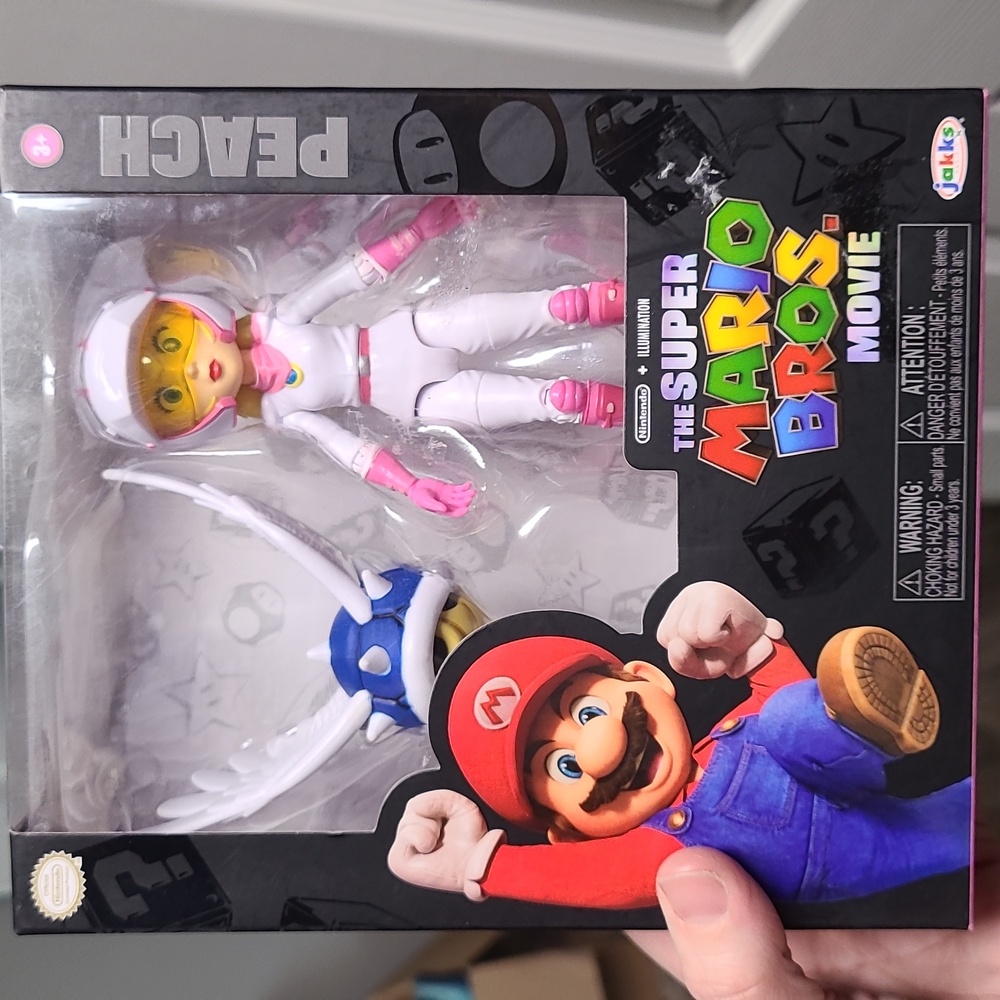 Nintendo The Super Mario Bros. Movie Peach Action Figure with Winged Blue Shell